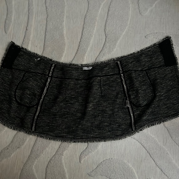 COPY - Tanya Taylor Monti Tweed Fringe Mini Skirt - Picture 3 of 7